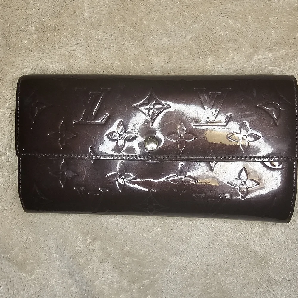 Louis Vuitton Patent Leather Vernis Burgundy Wallet